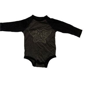 Rowdy Sprout Winterland Onesie Size 3-6 Months
